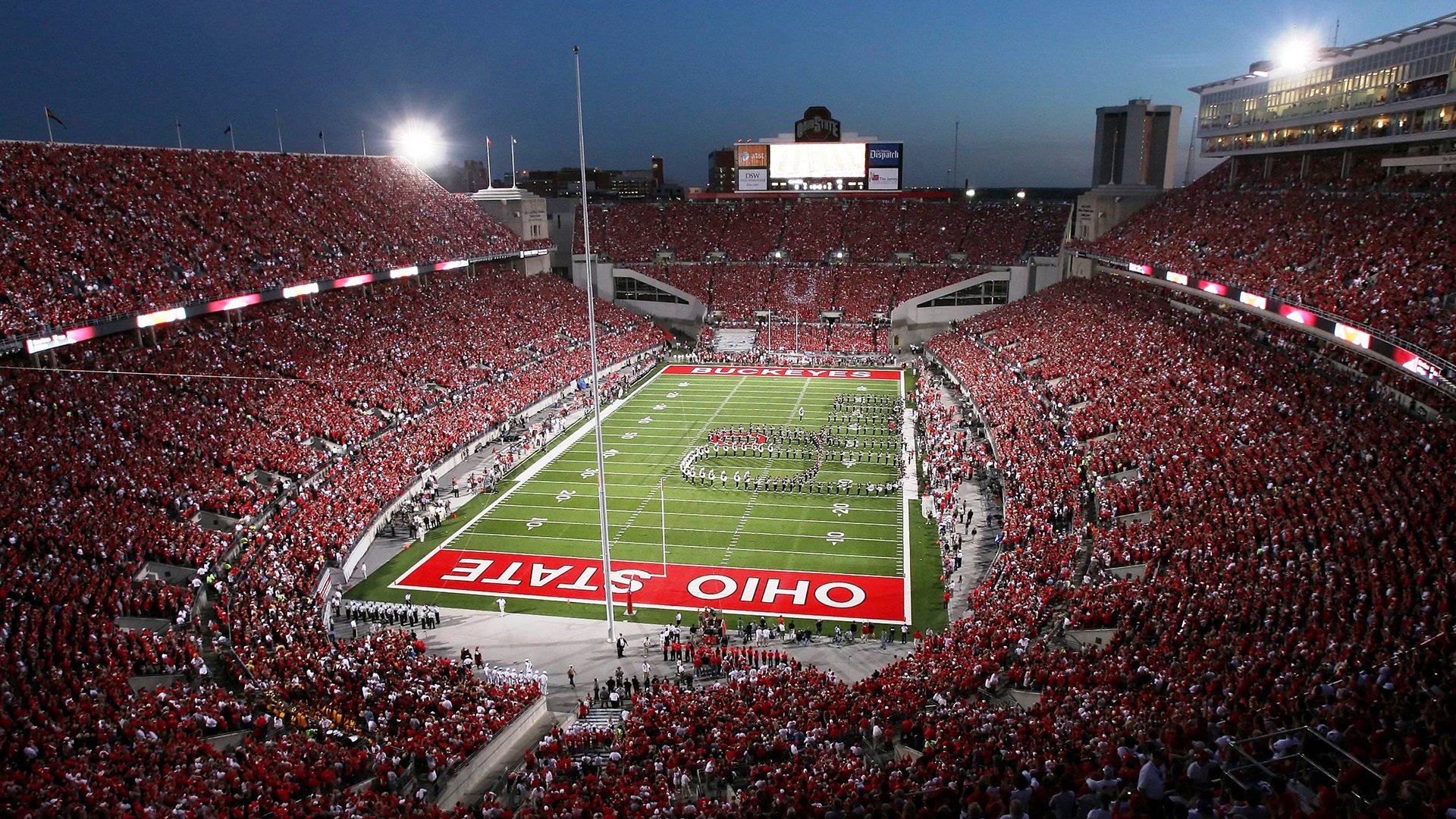 德克斯用坚韧精神征服赛场挑战，德克斯特怎么过